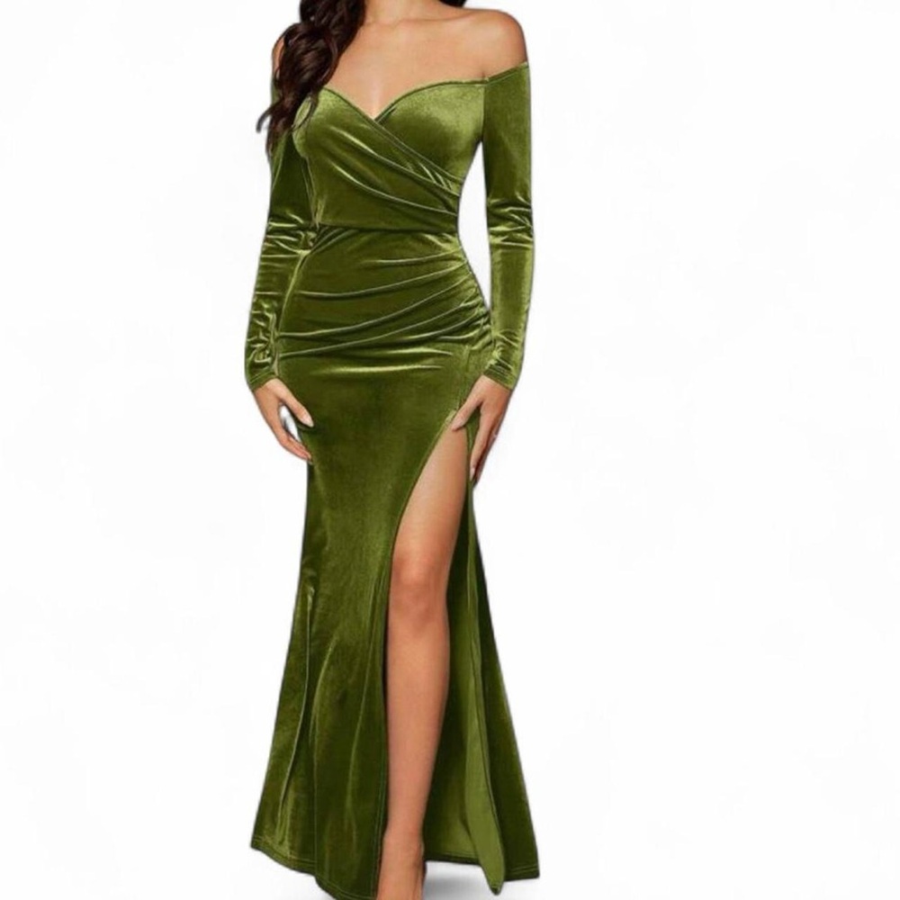 SHEIN Green Ruched Slit Long Sleeve Gown